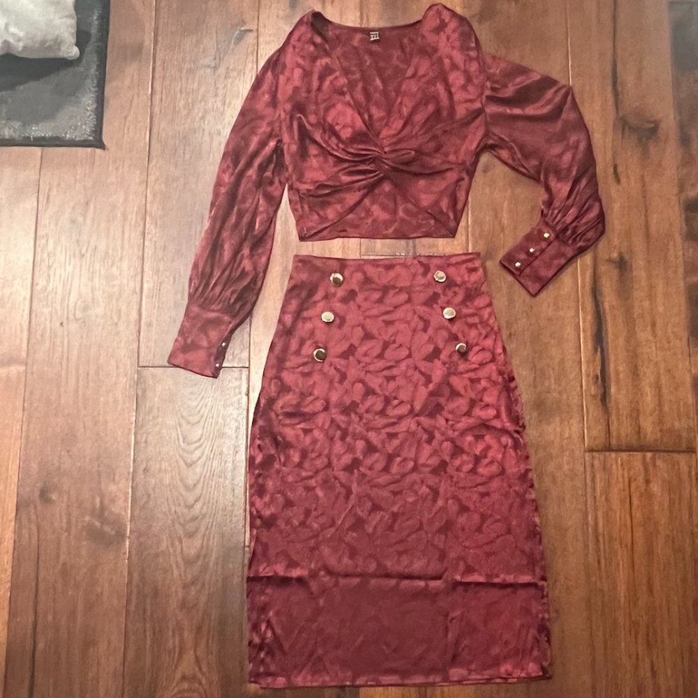 SHEIN FLORAL 2 PC. MATCHING CO-ORD SKIRT SET, SIZE SMALL (US 4), MAROON